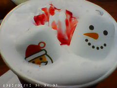 いちごミルク　マシュマロが乗っている